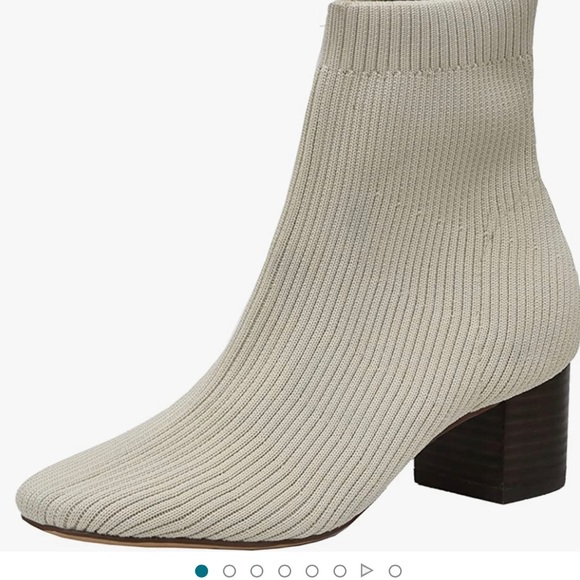 Joie Boots - Picture 3 of 4